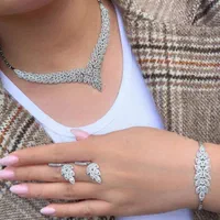 سرویس های جواهری نقره. با آبکاری طلاسفید|جواهرات|مشهد, آزادشهر|دیوار