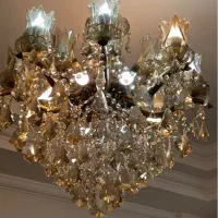 لوستر ۱۲ شاخه برنز رنگ شامپاینی|لوستر و چراغ آویز|تهران, جنتآباد مرکزی|دیوار