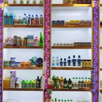 واگذاری لوازم آرایشی و بهداشتی|فروشگاه و مغازه|زاهدان, |دیوار