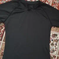 تیشرت ورزشی وتاپ