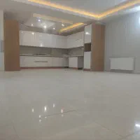 ۱۳۳ متر سه خواب تک واحدی کلیدنخورده فول