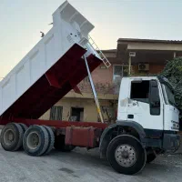 دو عدد ایویکو۳۸۰ کمپرسی ، یا تراک میکسر ( شاسی )