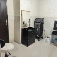 اجاره اتاق کلینیک زیبایی دکتر امانی|اجارهٔ دفتر کار، اتاق اداری، مطب|سنندج, |دیوار