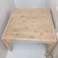 کرسی همراه با لامپ برق