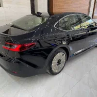 تویوتا کمری ژاپن عربستان 2025|خودرو سواری و وانت|شاهینشهر, گزبرخوار|دیوار