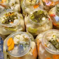 به چند خانوم جهت کار در سبزیجات آماده نیازمندیم