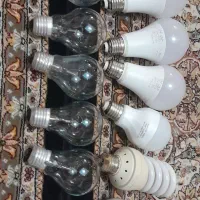 لامپ کم مصرف