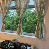 اجاره روزانه و ماهانه ویلا سنتی با ویوه کوه و جنگل|اجارهٔ کوتاه‌مدت ویلا و باغ|لاهیجان, لیل|دیوار