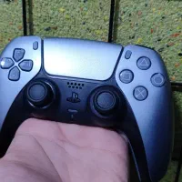 دسته ps5 در حد نو