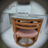 میز ناهار خوری گرد چهار نفره