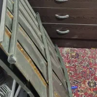 یک عدد تخت یک نفره