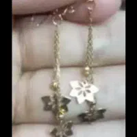 طلا گوشواره طرح برگی