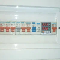 برقکار ساختمان لوله کشی آب و فاضلاب نصب شیر آلات