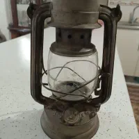 فانوس نفتی قدیمی|کلکسیون اشیاء عتیقه|تهران, افسریه جنوبی|دیوار