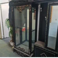 ویترین فروشی