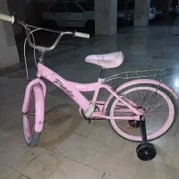 دوچرخه و اسکیت صورتی در حد نو|دوچرخه، اسکیت، اسکوتر|ری, دیلمان|دیوار