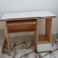 میز کامپیوتر .میز تحریر