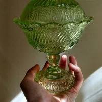 شکلات خوری قدیمی