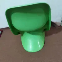 صندلی کودک مدل رامو رنگ سبز  برای  کودک مناسب