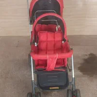 کالسکه دوقلوی کودک