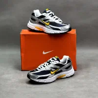کفش نایک اورجینال . Nike INITIATOR