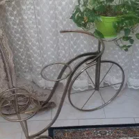 پایه گلدان فلزی
