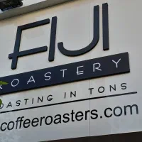 تابلوسازی حروف برجسته کامپوزیت چلنیوم