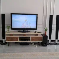 میز تلویزیون و سینما خانگی