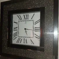 ساعت دیواری