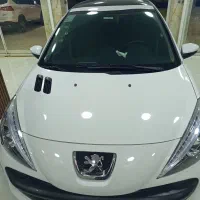 پژو207 اتوماتیک پاناروما مدل1400 بدون رنگ
