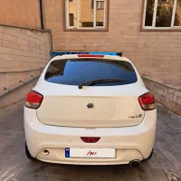 تیبا ۲ بی رنگ|خودرو سواری و وانت|تهران, حکیمیه|دیوار