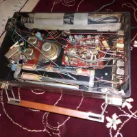 رادیو قدیمی کلکسیونی عتیقه|کلکسیون اشیاء عتیقه|سنقر, |دیوار