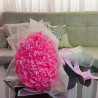 دسته گل رز ربانی|گل مصنوعی|قم, شاه سید علی|دیوار