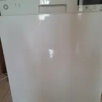 ماشین ظرفشویی ۱۴نفره لایف بسیار تمییز