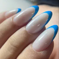 ناخنکار با تجربه تخفیف کاشت ناخن