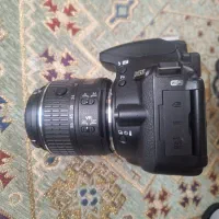 دوربین عکاسی نیکون d5500 در حد نو با جعبه و کیف|دوربین عکاسی و فیلمبرداری|شیراز, زرهی|دیوار