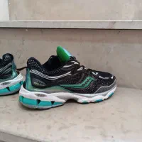 کفش ورزشی ساکونی سایز 42|کیف، کفش، کمربند|اهواز, شریعتی جنوبی|دیوار