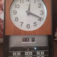 ساعت دیواری قدیمی