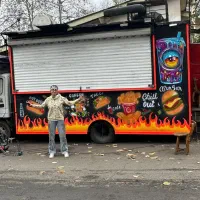 نقاشی دیواری برای باشگاه و کافه و ساندویچی ..