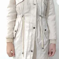 چند عدد پالتو و کاپشن دخترانه|لباس|بروجرد, |دیوار