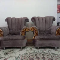 مبل هفت نفره راحتی همراه میز وسط و دو عدد عسلی|مبلمان خانگی و میز عسلی|اصفهان, کوی گلزار|دیوار