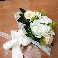 دسته گل عروس