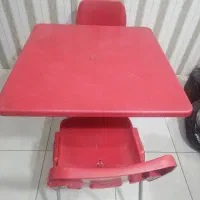 میز و صندلی