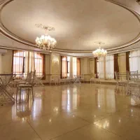 زیر زمین ۲۰۰متر بر بلوار بیات.