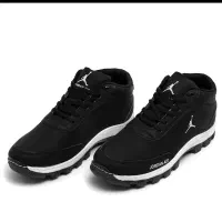 کفش|کیف، کفش، کمربند|چالدران, |دیوار