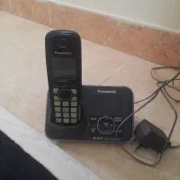 تلفن کاملا سالم وتمیز،