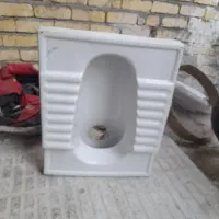 سنگ توالت چینی کرد