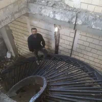 پله گرد فلزی پله پیچ پله معلق پله باکس پله صاف|خدمات پیشه و مهارت|هشتگرد, طاووسیه|دیوار