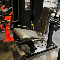 شرایط عالی نقد و اقساط تجهیز باشگاه بدنسازی