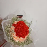 دسته گل و باکس گل شاخه ای ۱۴هزار